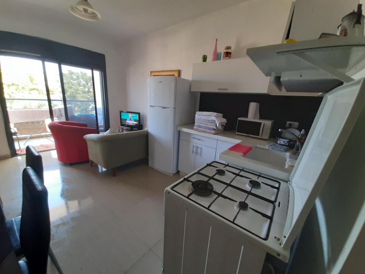 Family Apart Nahariya Ngoại thất bức ảnh