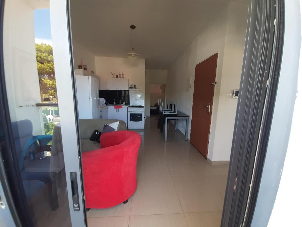 Family Apart Nahariya Ngoại thất bức ảnh