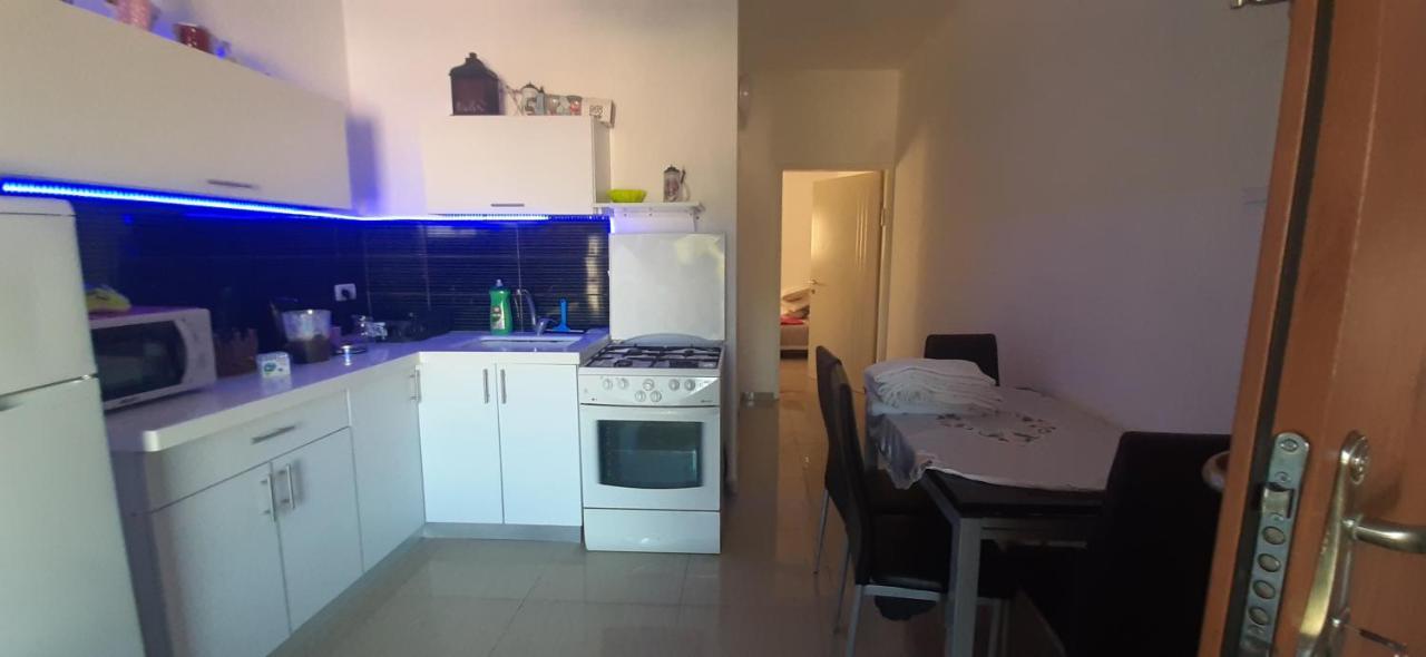 Family Apart Nahariya Ngoại thất bức ảnh